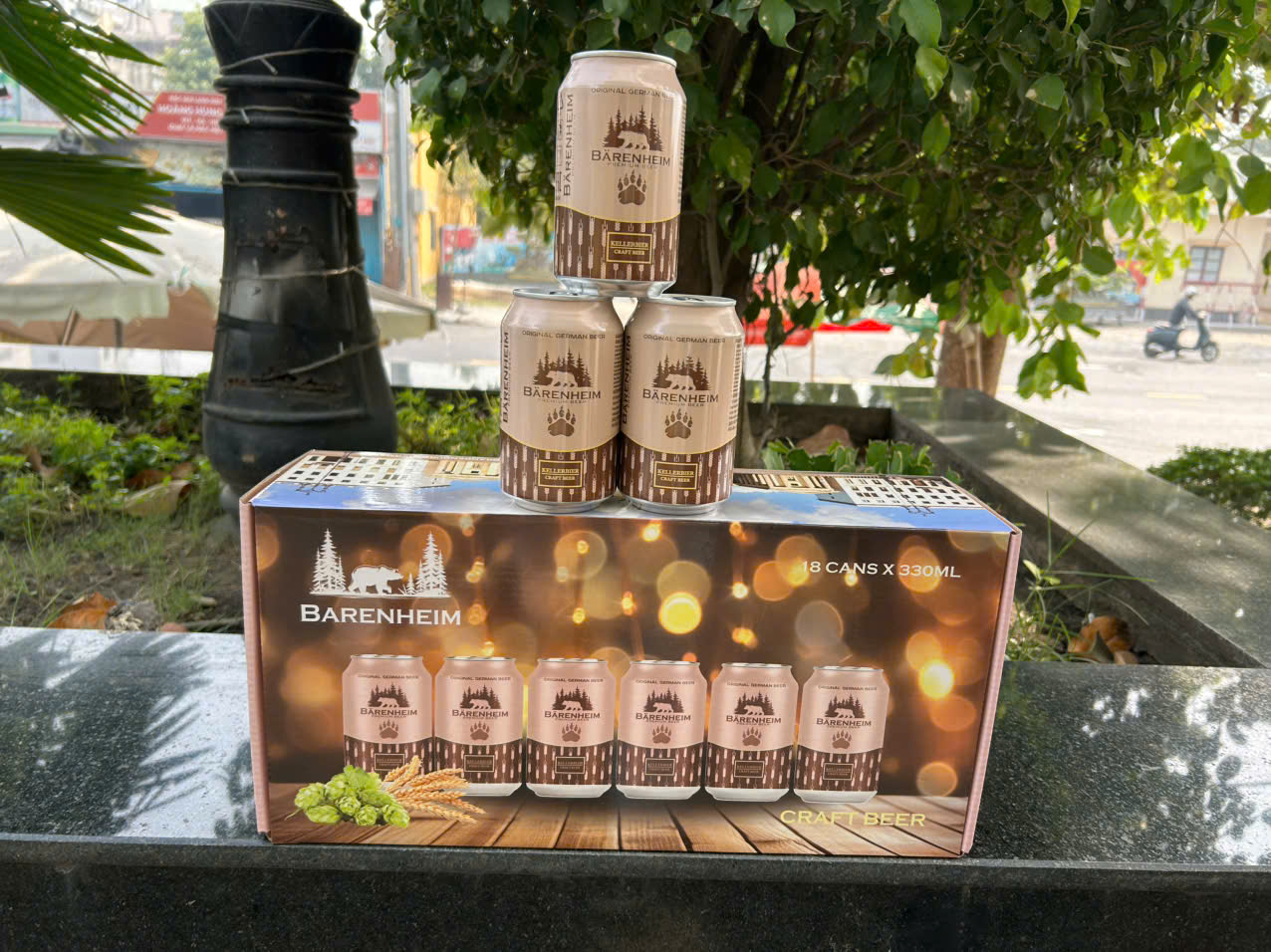 Hộp quà Bia Barenheim Kellerbier 18 lon 330ml