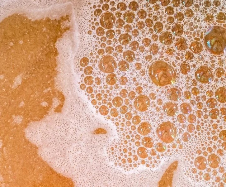 Men trong Bia - Nhạc trưởng thầm lặng